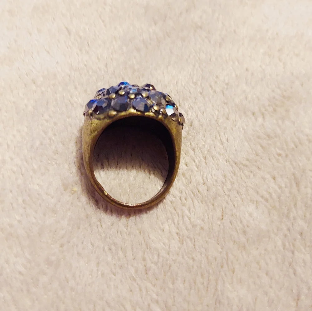 Statement Ring Size 7 - Picture 6 of 7
